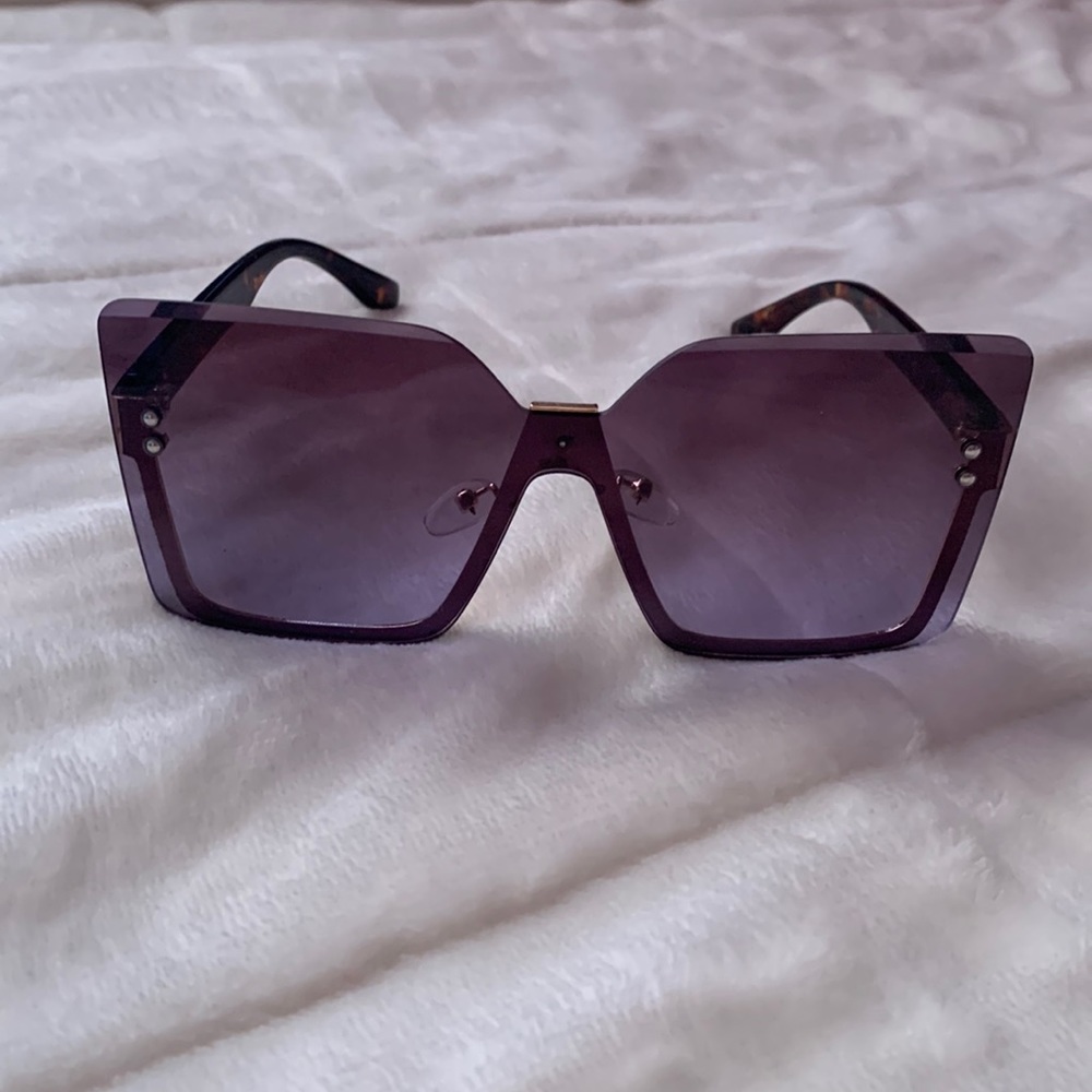 Big Tortoise-patterned Sunglasses